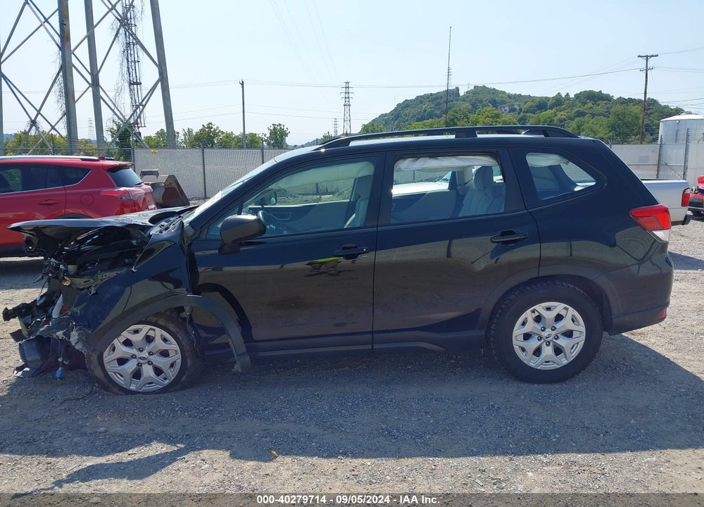 2019 SUBARU FORESTER VIN: JF2SKACC9KH486716