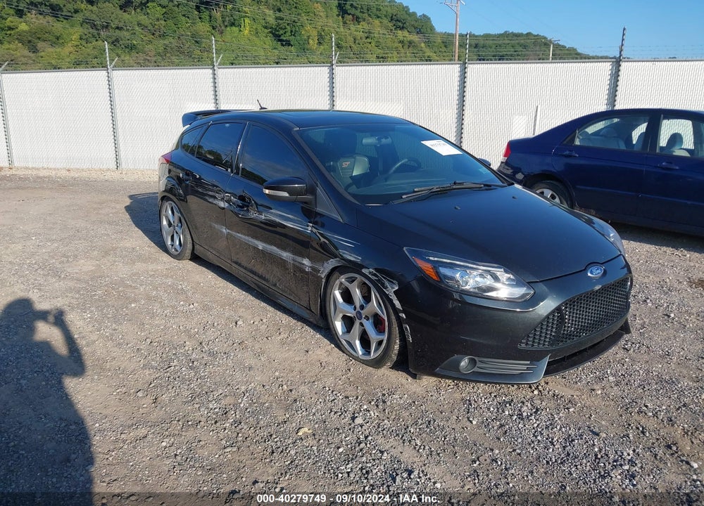 2014 FORD FOCUS ST VIN: 1FADP3L97EL395377