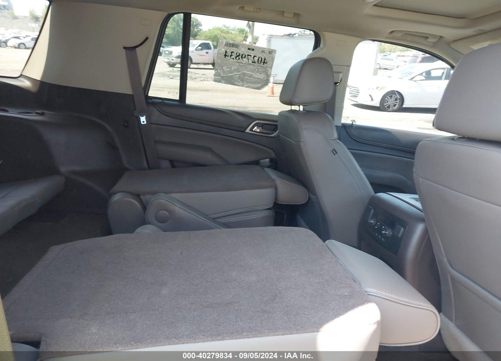 2017 GMC YUKON DENALI VIN: 1GKS2CKJXHR154804