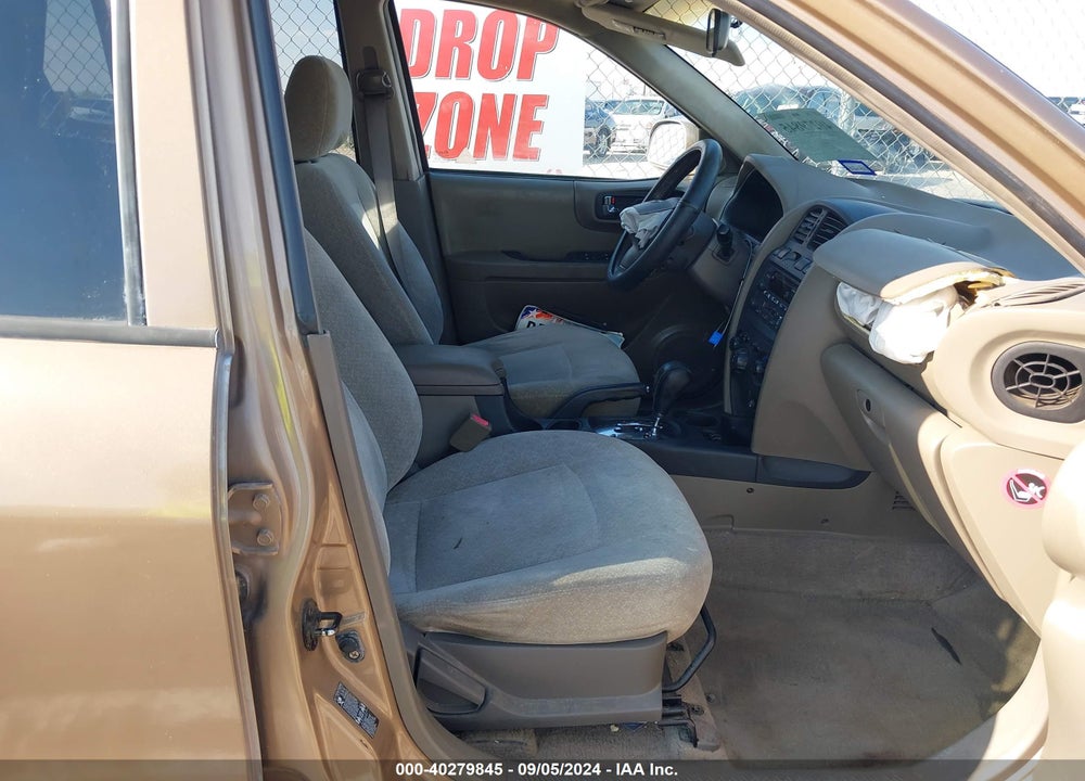 2004 HYUNDAI SANTA FE GLS VIN: KM8SC13D44U810102