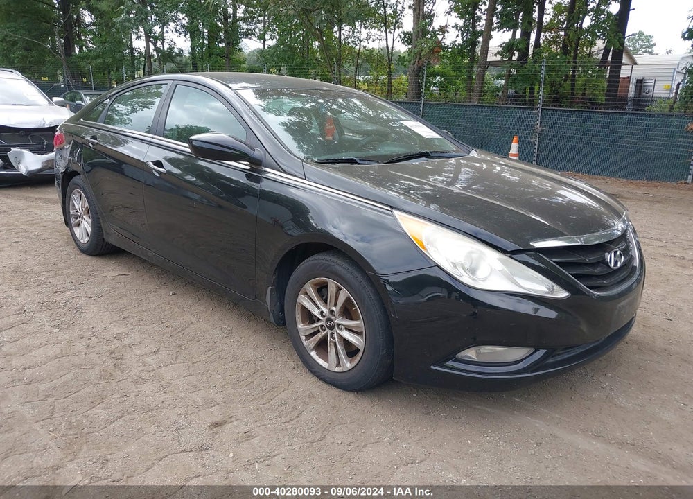 2013 HYUNDAI SONATA GLS VIN: 5NPEB4AC4DH651561