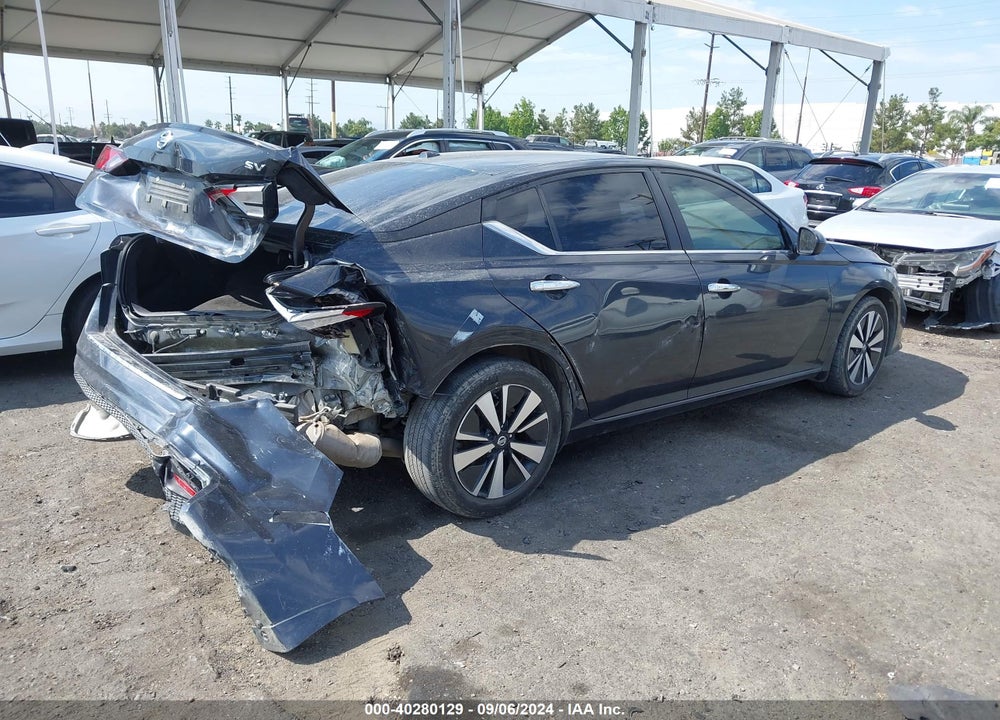 2022 NISSAN ALTIMA SV FWD VIN: 1N4BL4DV3NN378259