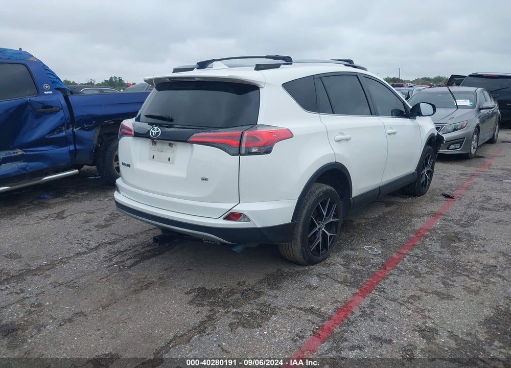 2018 TOYOTA RAV4 SE VIN: JTMNFREV0JJ747784