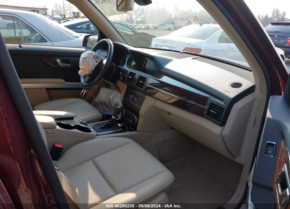 2011 MERCEDES-BENZ GLK 350 4MATIC VIN: WDCGG8HB8BF527650