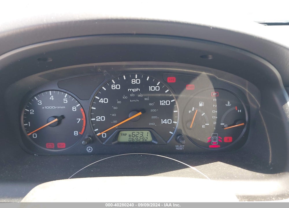 2002 HONDA ACCORD 2.3 SE VIN: 1HGCG56702A107798