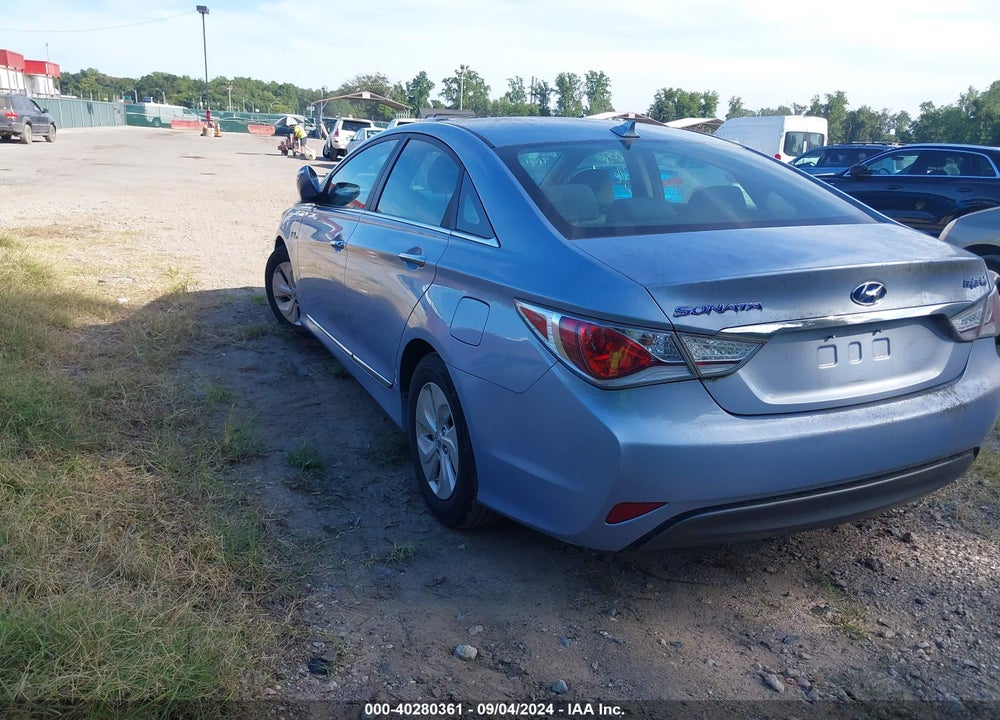 2013 HYUNDAI SONATA HYBRID VIN: KMHEC4A48DA083811