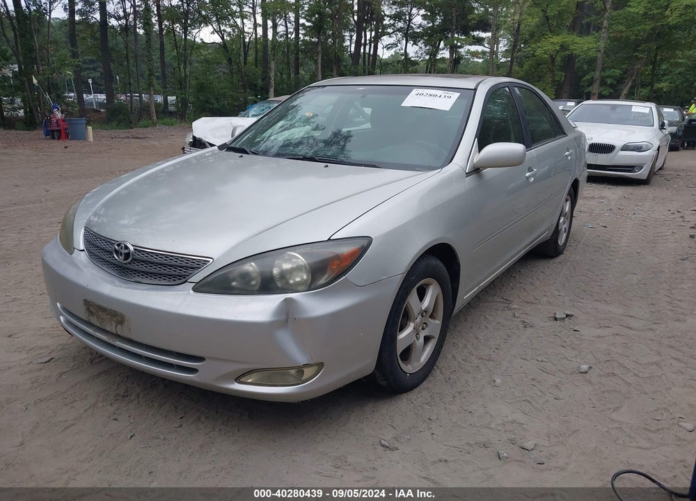 2002 TOYOTA CAMRY SE VIN: JTDBE32KX20041815