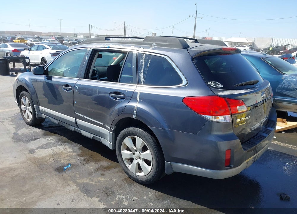 2010 SUBARU OUTBACK 2.5I PREMIUM VIN: 4S4BRBCC4A3354289