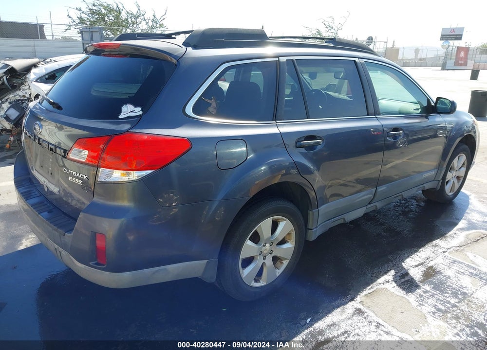 2010 SUBARU OUTBACK 2.5I PREMIUM VIN: 4S4BRBCC4A3354289