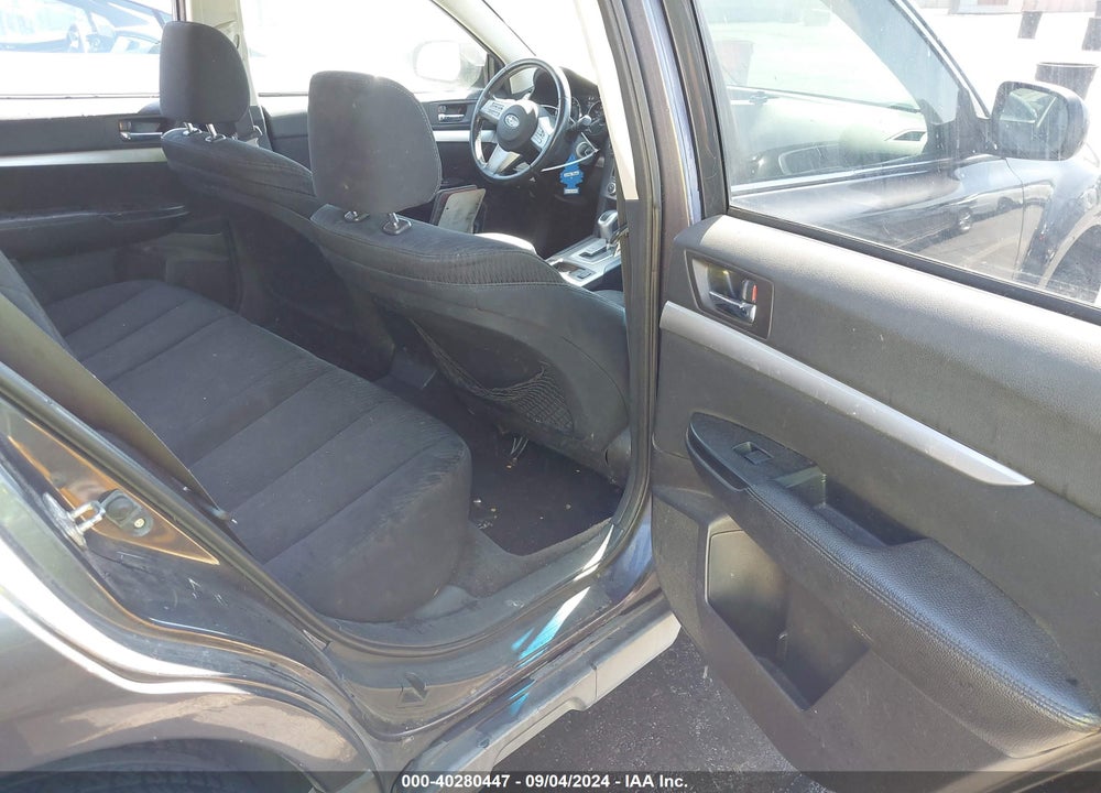 2010 SUBARU OUTBACK 2.5I PREMIUM VIN: 4S4BRBCC4A3354289
