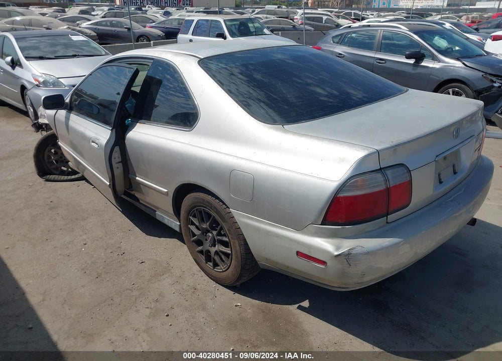 1996 HONDA ACCORD EX/EX-R VIN: 1HGCD7153TA000790