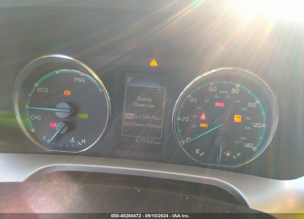 2016 TOYOTA RAV4 HYBRID XLE VIN: JTMRJREV4GD022115