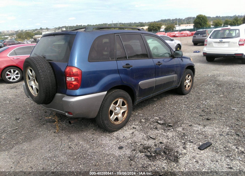 2005 TOYOTA RAV4 VIN: JTEGD20V350083100