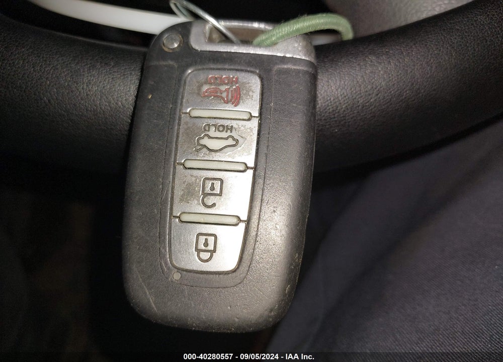 2012 HYUNDAI SONATA SE VIN: 5NPEC4AC7CH327337