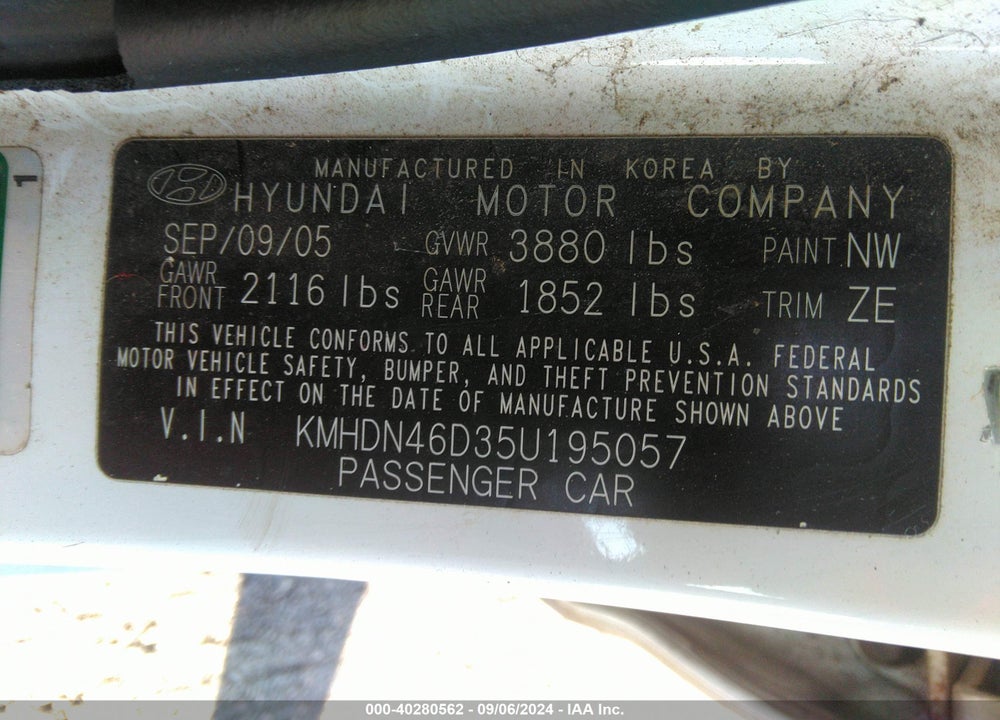 2005 HYUNDAI ELANTRA GLS/GT VIN: KMHDN46D35U195057