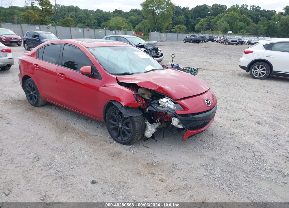 2011 MAZDA 3 S SPORT VIN: JM1BL1U67B1358455