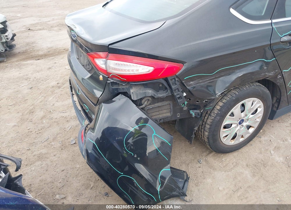 2013 FORD FUSION S VIN: 3FA6P0G72DR296207