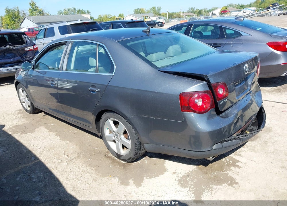 2008 VOLKSWAGEN JETTA SE/SEL VIN: 3VWRM71K98M012853