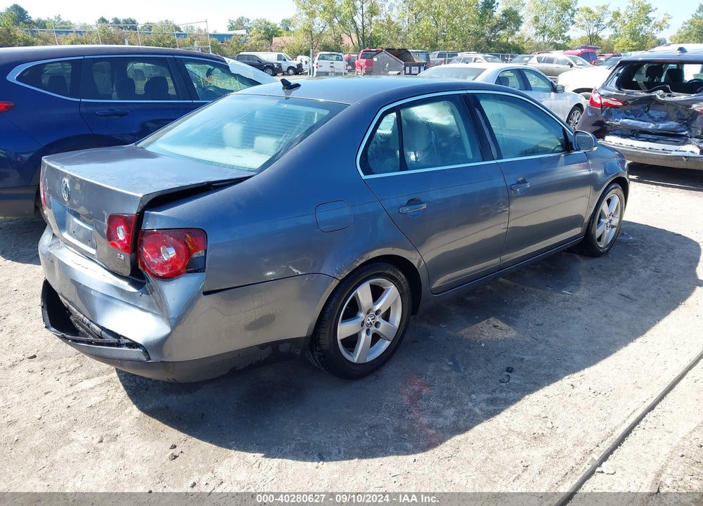 2008 VOLKSWAGEN JETTA SE/SEL VIN: 3VWRM71K98M012853