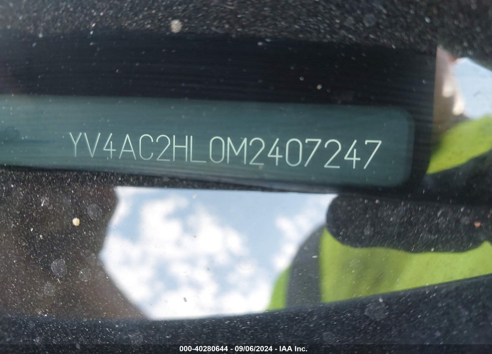 2021 VOLVO XC40 T4 INSCRIPTION VIN: YV4AC2HL0M2407247