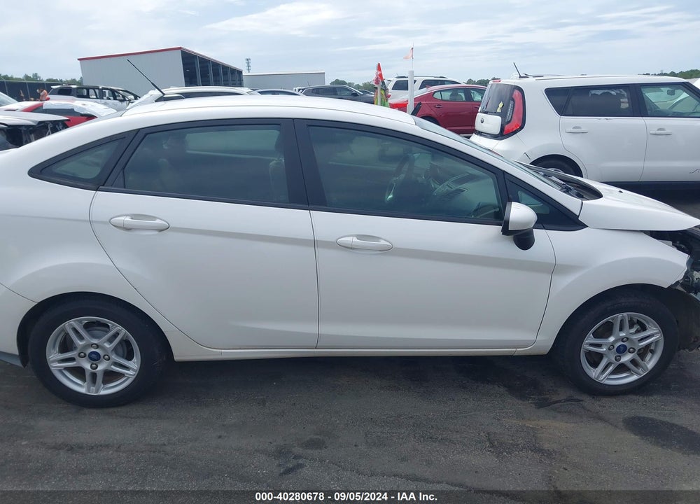 2019 FORD FIESTA SE VIN: 3FADP4BJ7KM157329