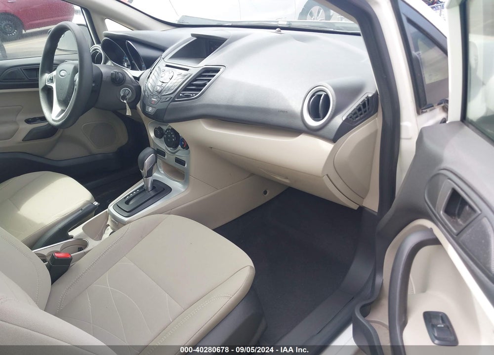 2019 FORD FIESTA SE VIN: 3FADP4BJ7KM157329
