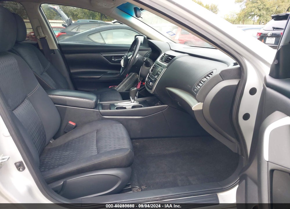 2017 NISSAN ALTIMA 2.5 SV VIN: 1N4AL3AP3HC285768