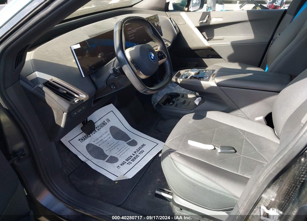 2022 BMW IX XDRIVE50 VIN: WB523CF07NCK38132