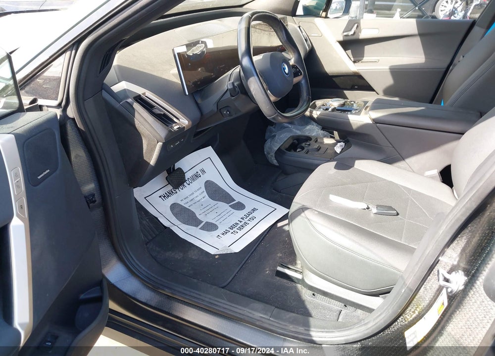 2022 BMW IX XDRIVE50 VIN: WB523CF07NCK38132