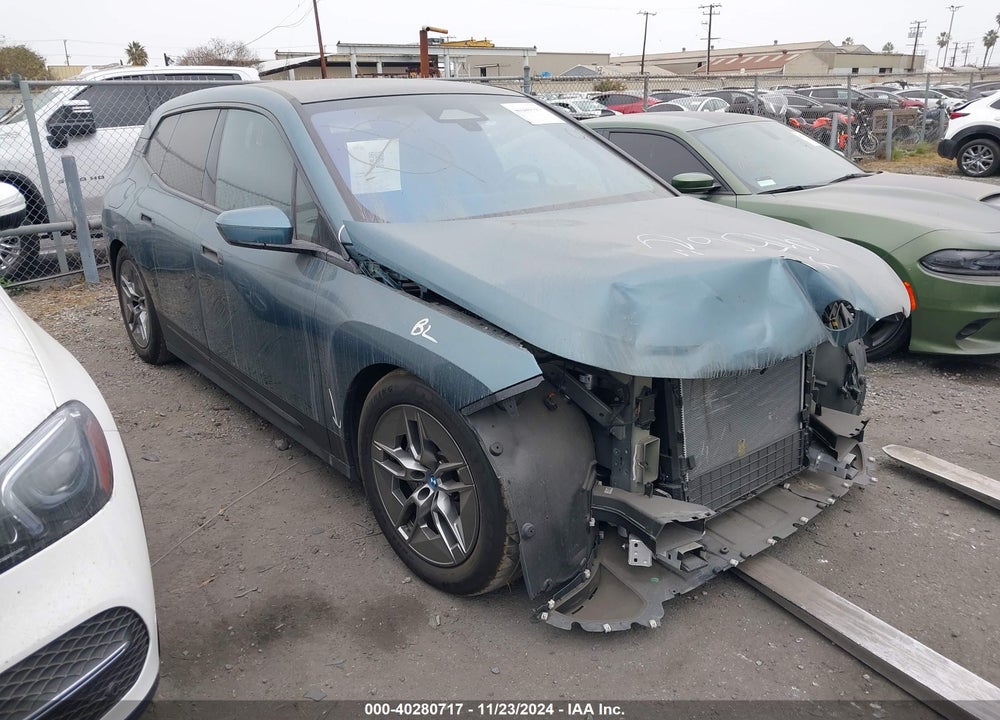 2022 BMW IX XDRIVE50 VIN: WB523CF07NCK38132