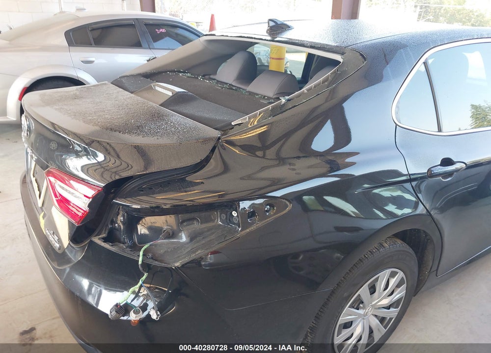 2020 TOYOTA CAMRY LE HYBRID VIN: 4T1C31AKXLU535856