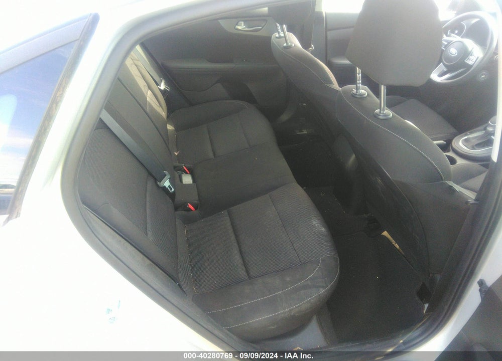 2021 KIA FORTE LXS VIN: 3KPF24AD6ME268710