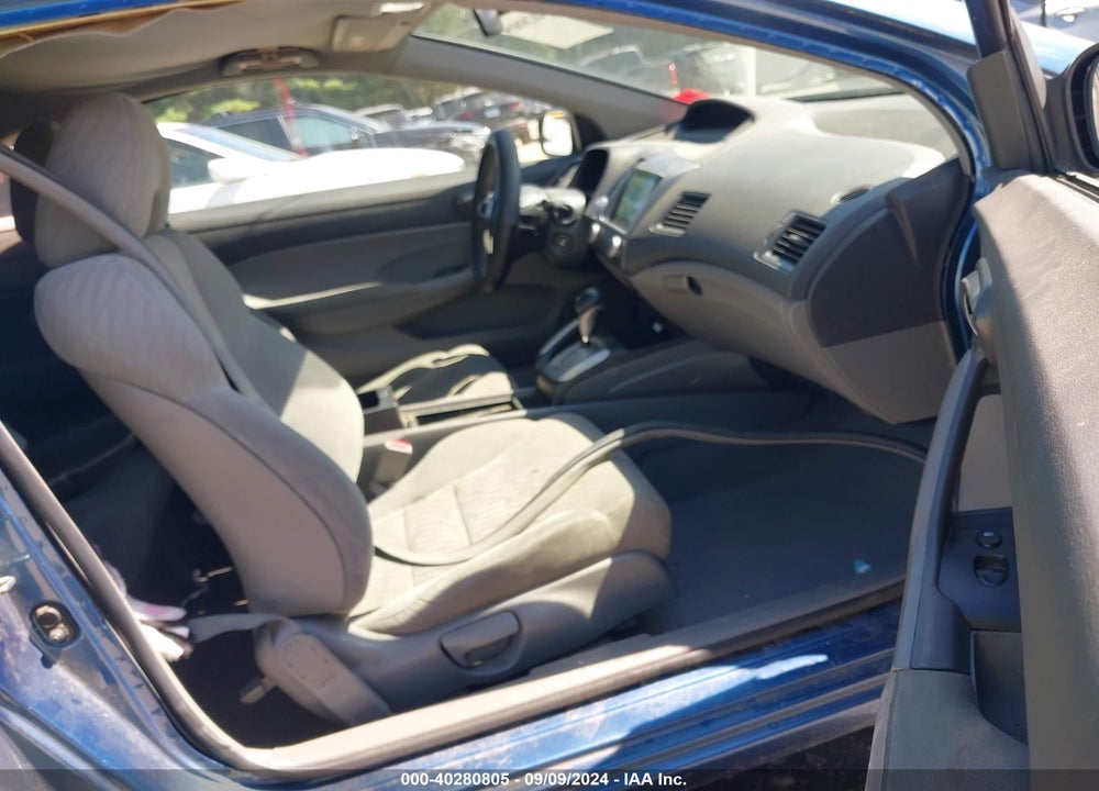 2009 HONDA CIVIC LX VIN: 2HGFG12689H528358