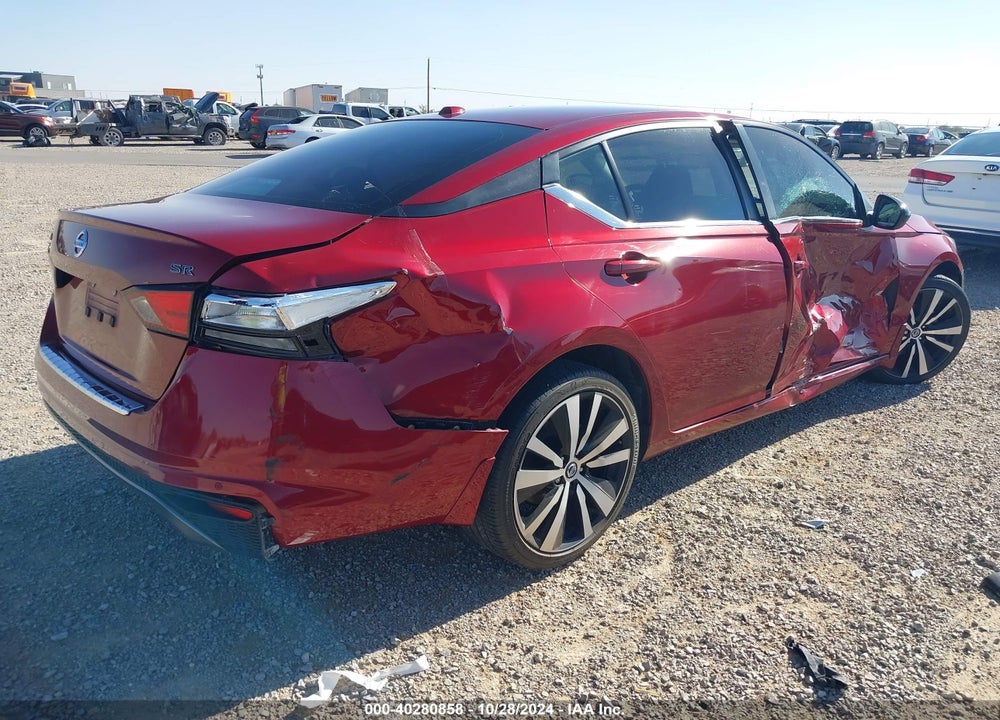 2022 NISSAN ALTIMA SR FWD VIN: 1N4BL4CVXNN340089