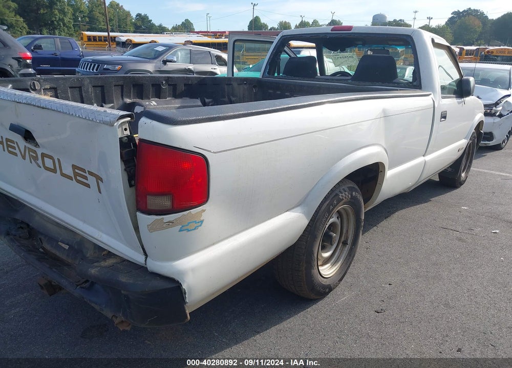 2000 CHEVROLET S-10 VIN: 1GCCS1457YK230511