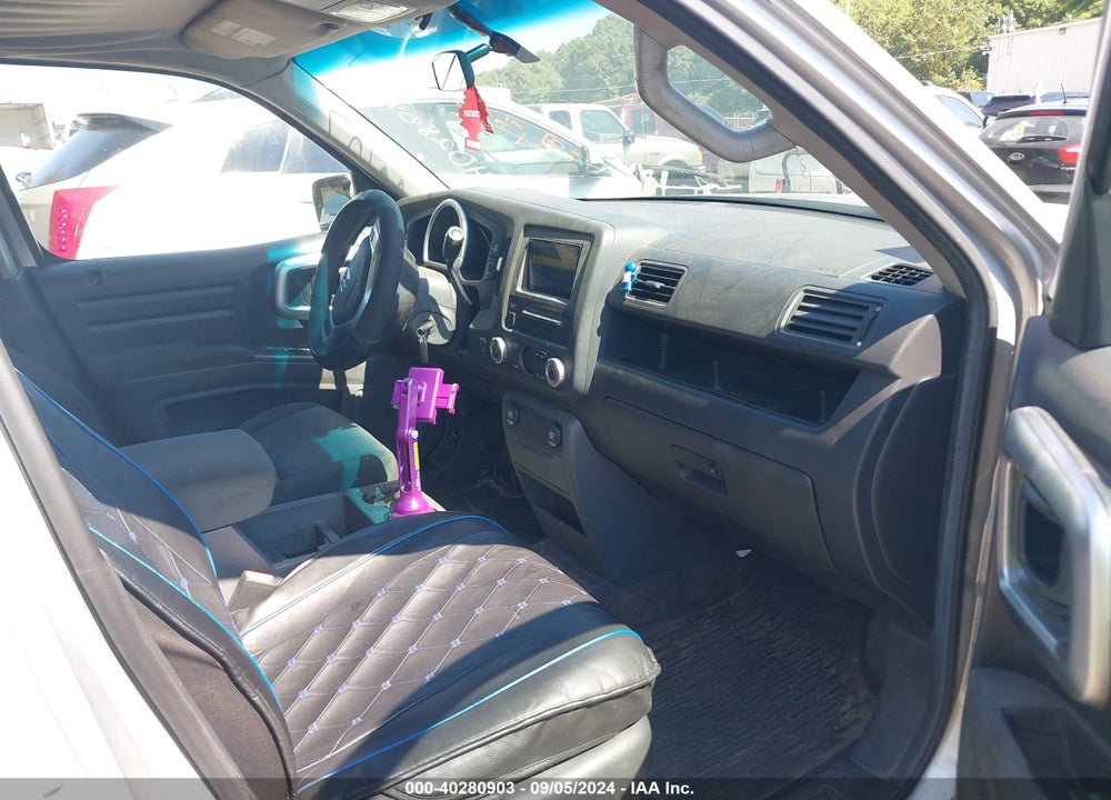 2007 HONDA RIDGELINE RTS VIN: 2HJYK16417H540004