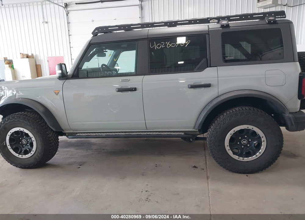 2022 FORD BRONCO BADLANDS VIN: 1FMEE5DP4NLB86011