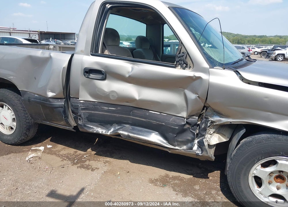 2002 GMC SIERRA 1500 SL VIN: 1GTEC14V92Z287085