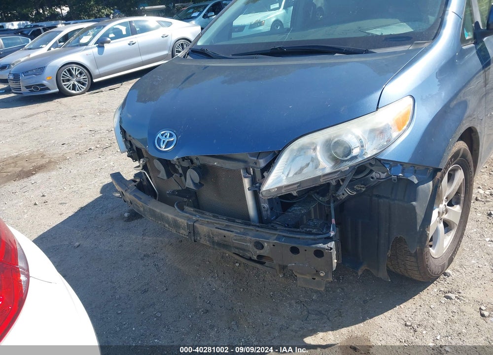 2016 TOYOTA SIENNA LE 8 PASSENGER VIN: 5TDKK3DC4GS754843
