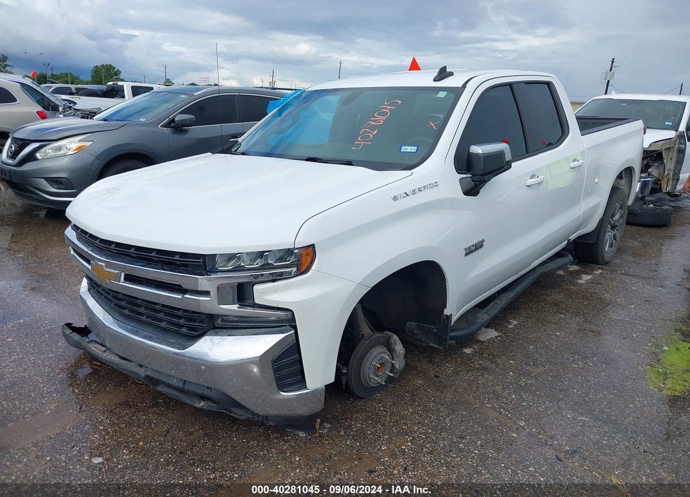 2019 CHEVROLET SILVERADO 1500 LT VIN: 1GCRWCED2KZ228888