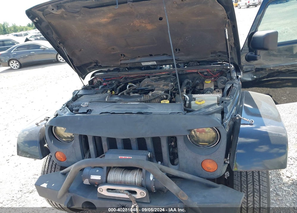 2013 JEEP WRANGLER UNLIMITED SAHARA VIN: 1C4BJWEGXDL629221