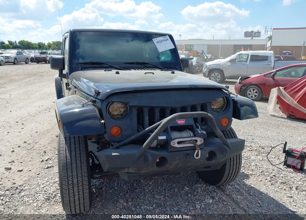 2013 JEEP WRANGLER UNLIMITED SAHARA VIN: 1C4BJWEGXDL629221