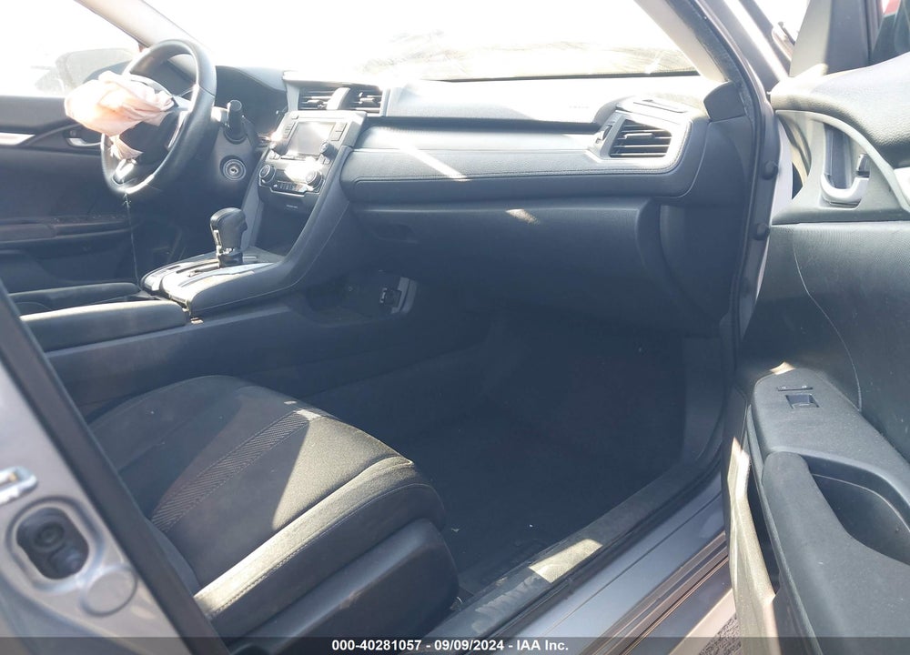 2016 HONDA CIVIC LX VIN: 2HGFC2F51GH530601