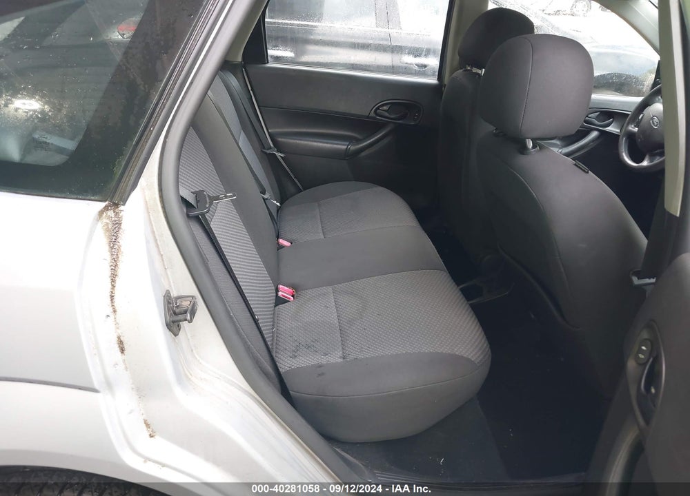 2007 FORD FOCUS S/SE/SES VIN: 1FAHP37N27W195839
