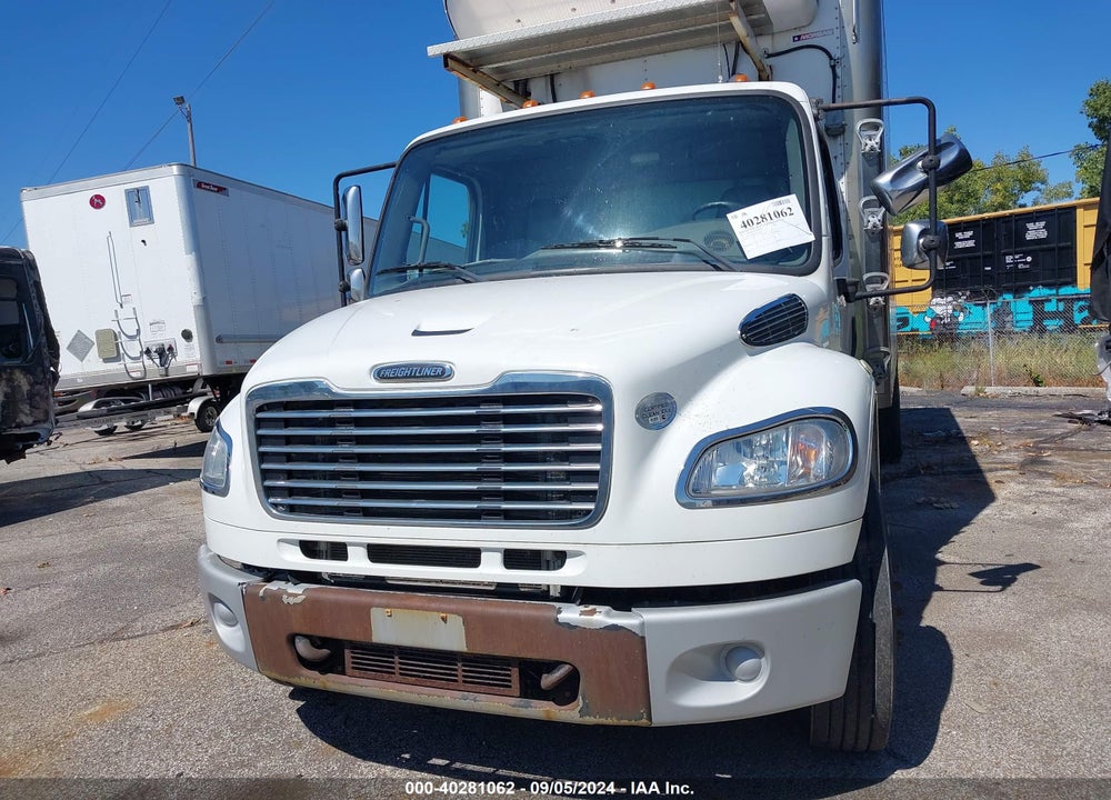 2011 FREIGHTLINER M2 106 MEDIUM DUTY VIN: 1FVACXBS4BHAZ0445