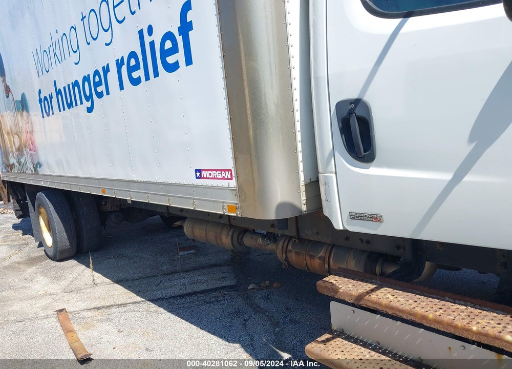 2011 FREIGHTLINER M2 106 MEDIUM DUTY VIN: 1FVACXBS4BHAZ0445