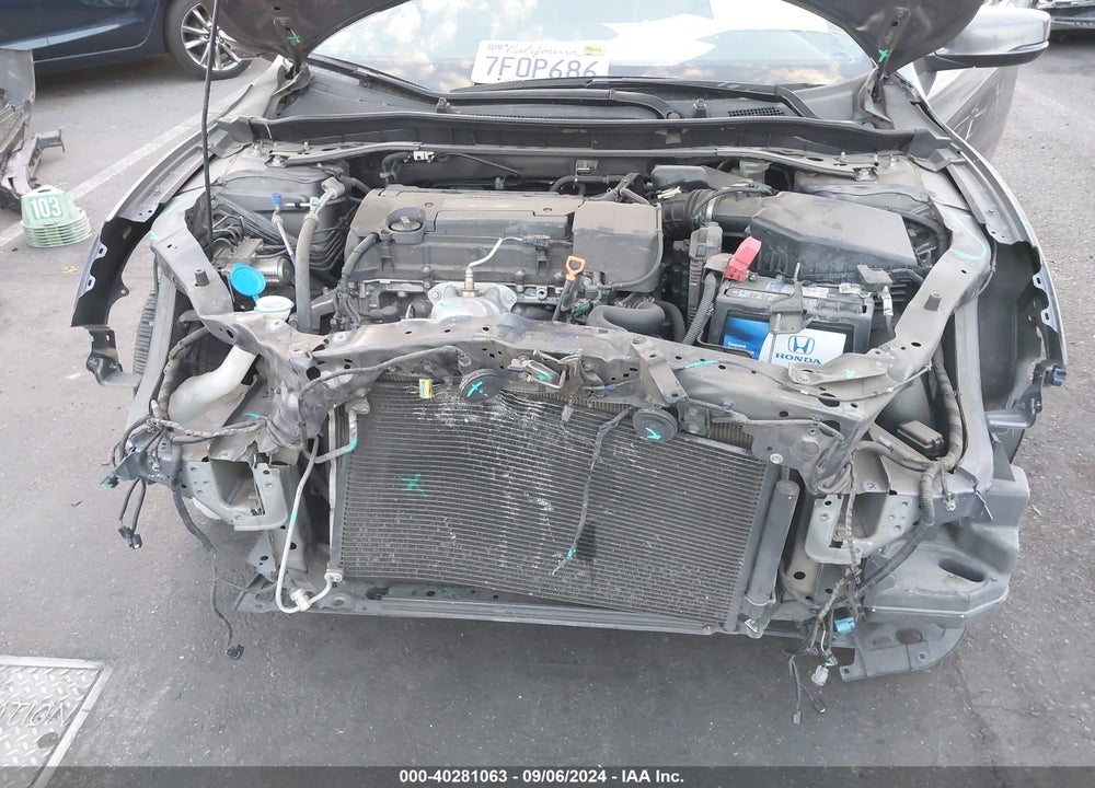 2014 HONDA ACCORD EX VIN: 1HGCR2F72EA176697