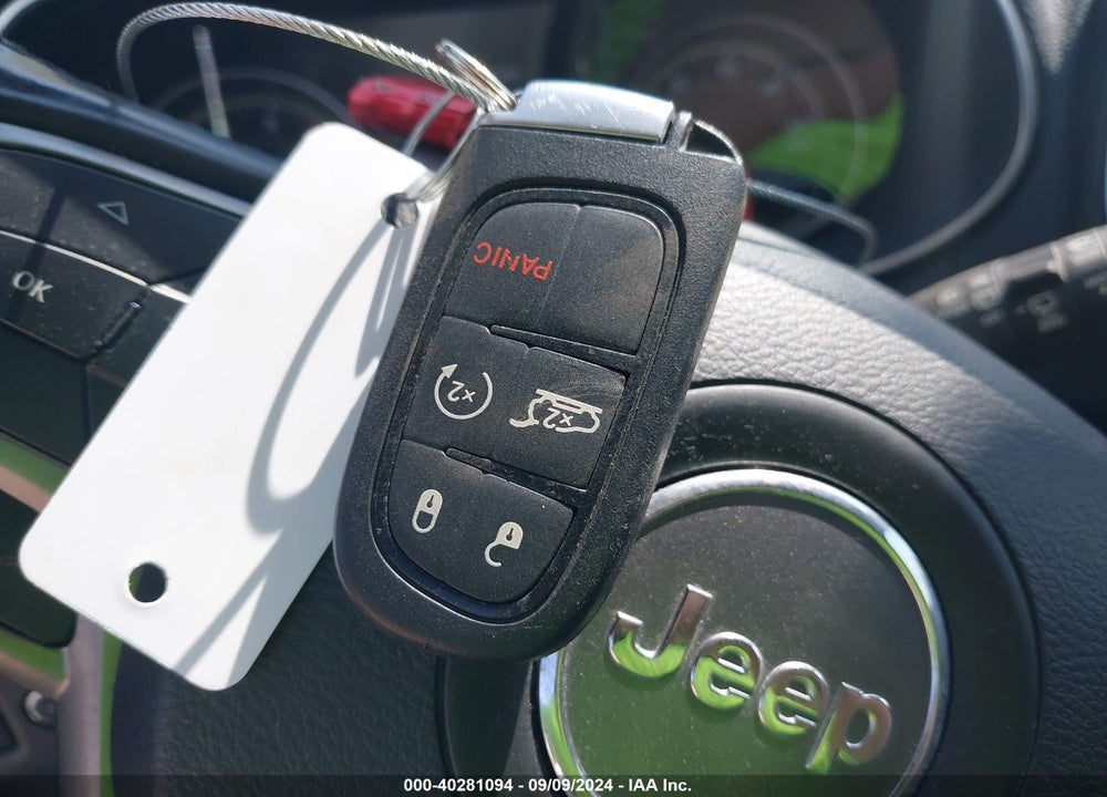 2021 CHEROKEE JEEP  LATITUDE LUX 4X4 VIN: 1C4PJMMX6MD126050