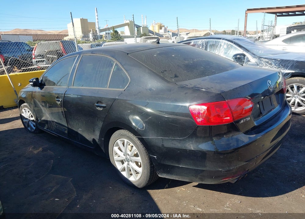 2012 VOLKSWAGEN JETTA VIN: 3VWDP7AJ7CM354741