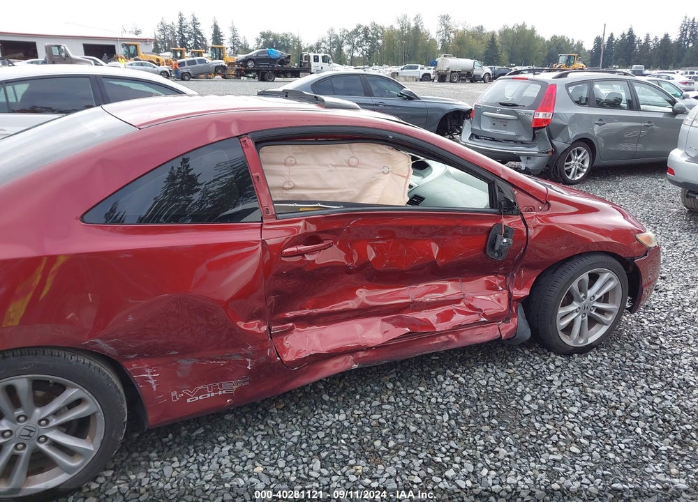 2008 HONDA CIVIC VIN: 2HGFG21528H700302